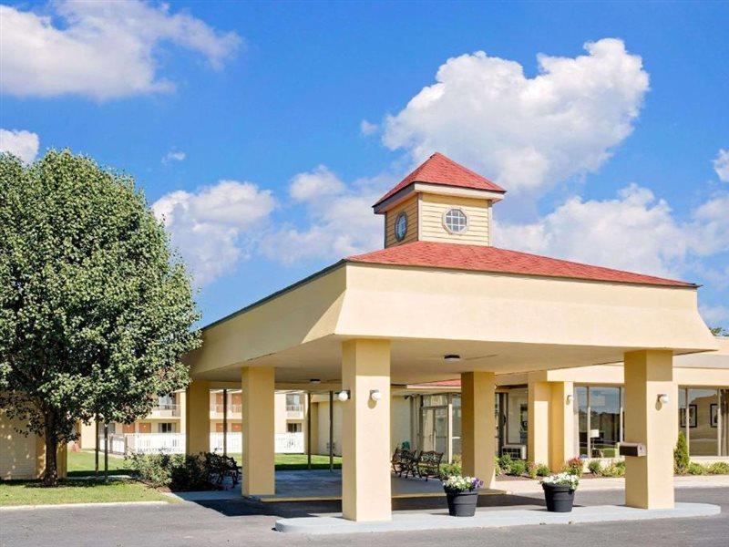 Days Inn By Wyndham Easton Kültér fotó