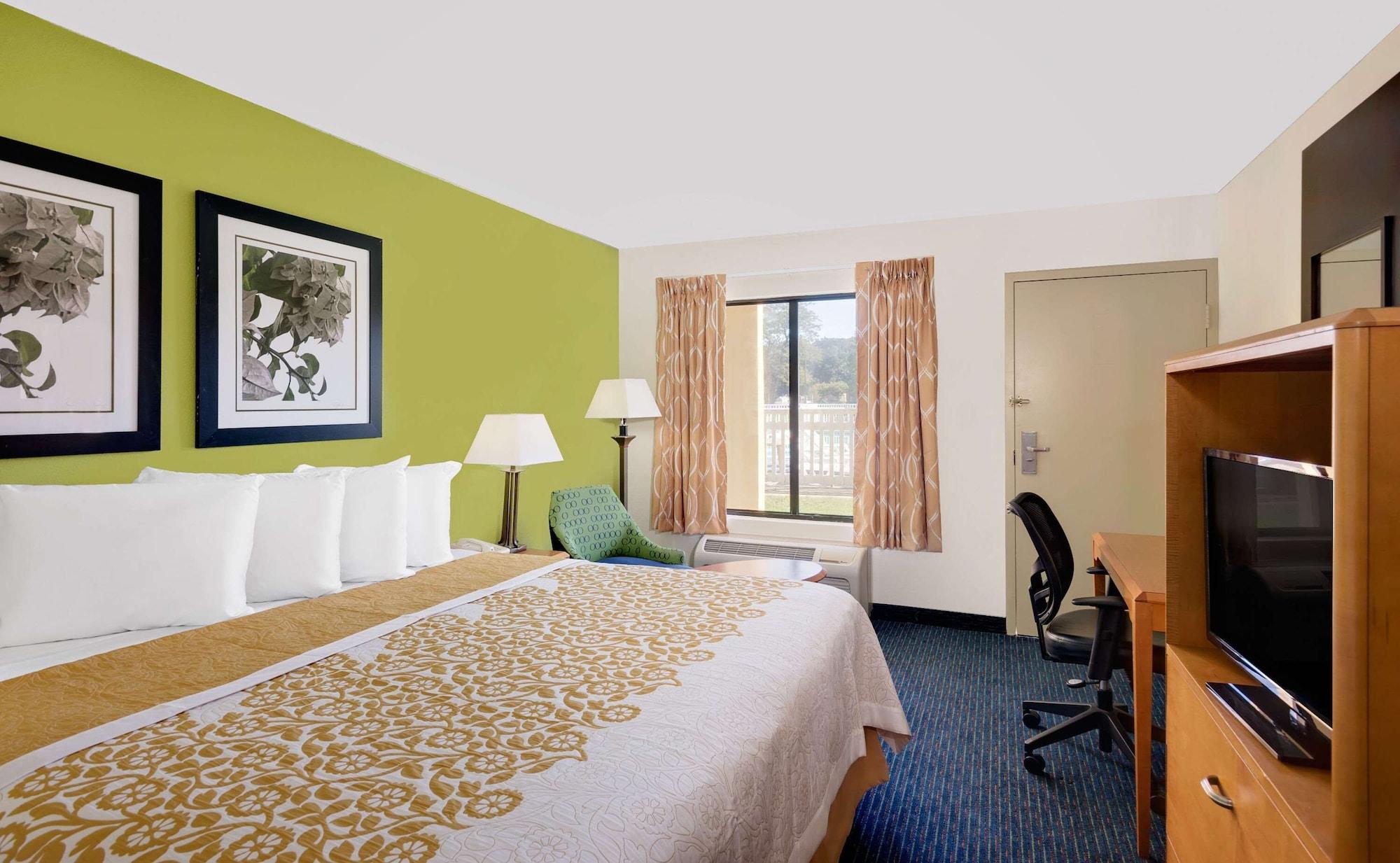 Days Inn By Wyndham Easton Kültér fotó