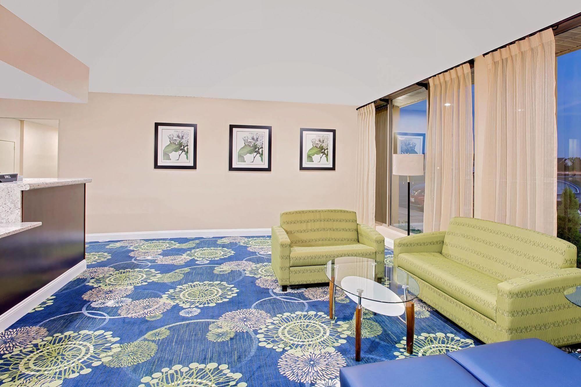 Days Inn By Wyndham Easton Kültér fotó