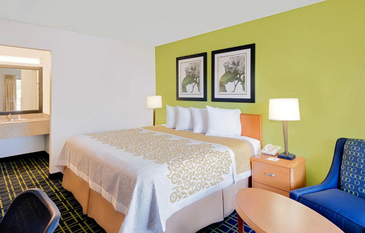 Days Inn By Wyndham Easton Kültér fotó