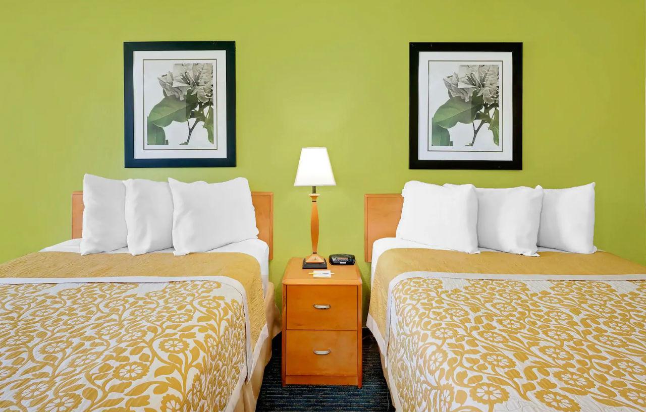 Days Inn By Wyndham Easton Kültér fotó